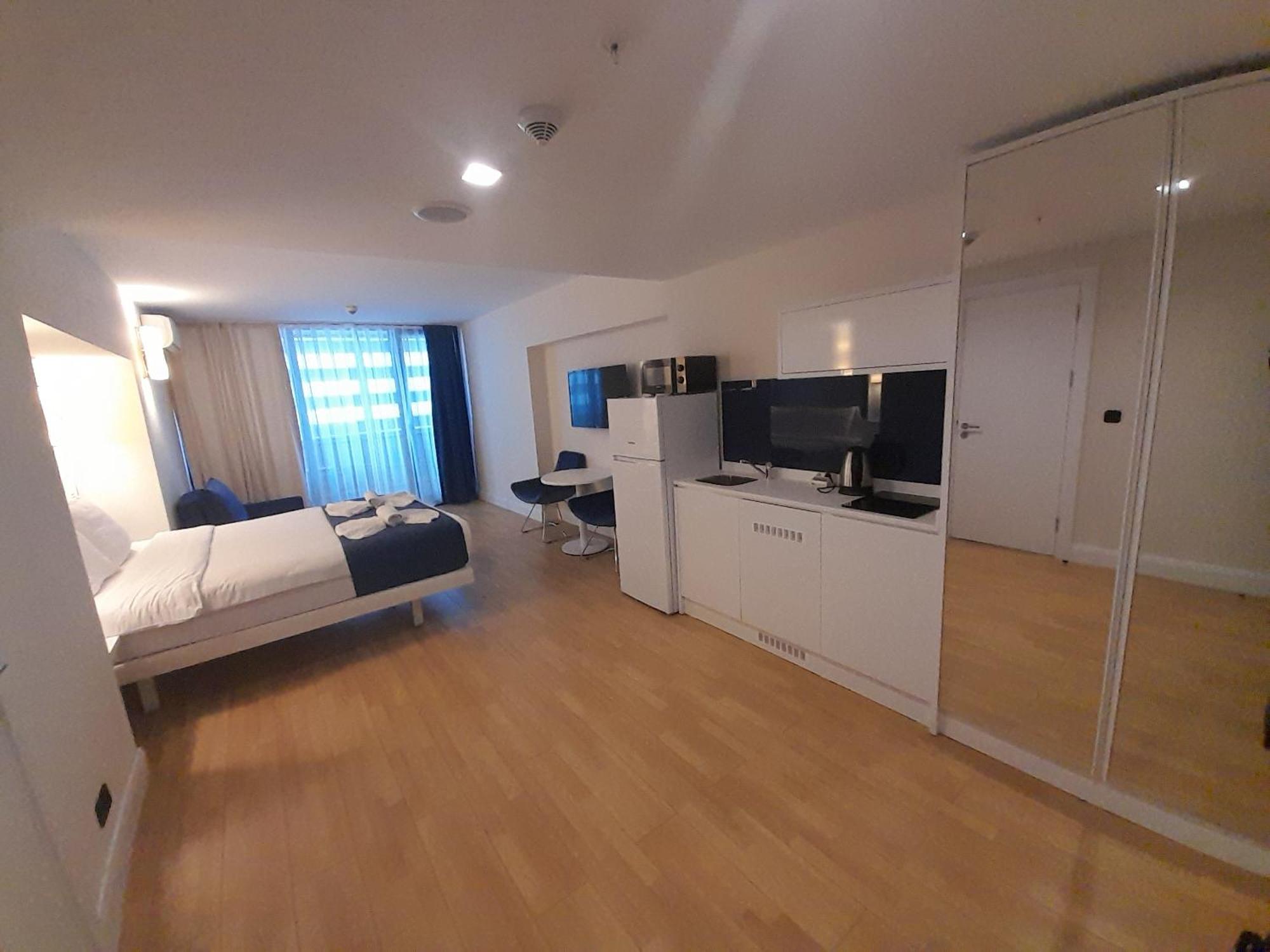 Smart Aparthotel Orbi City Batumi Exteriér fotografie