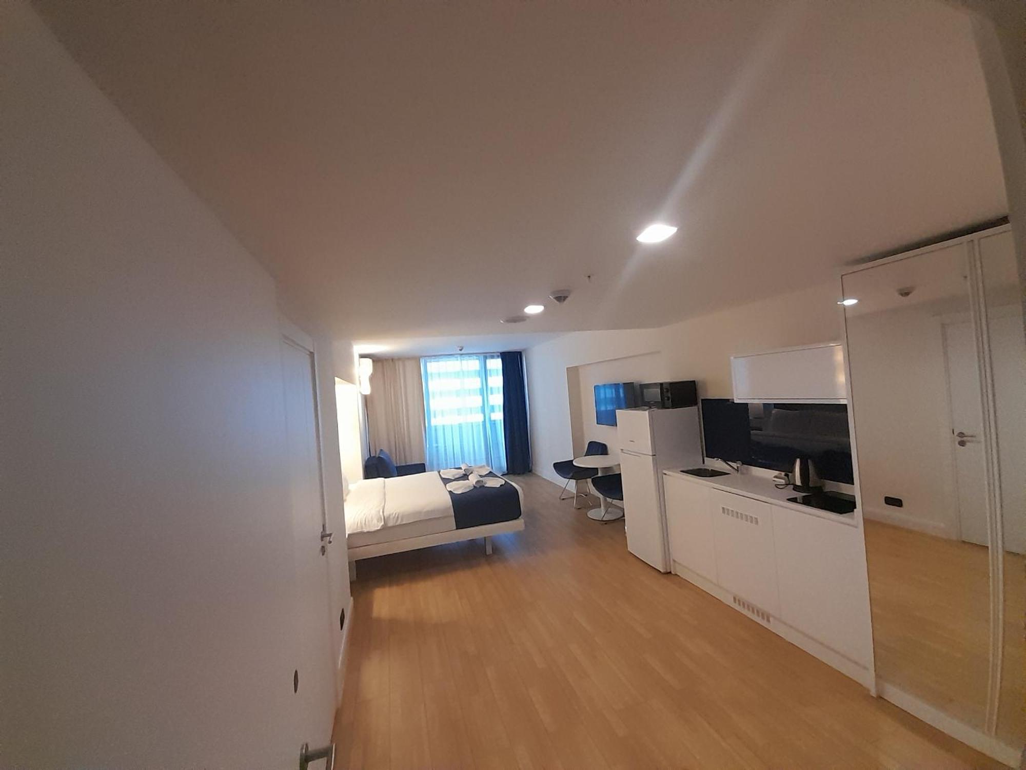Smart Aparthotel Orbi City Batumi Exteriér fotografie