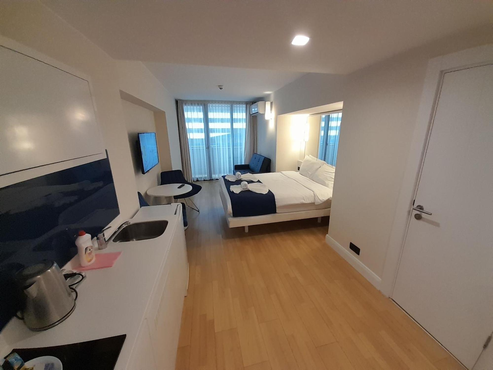 Smart Aparthotel Orbi City Batumi Pokoj fotografie