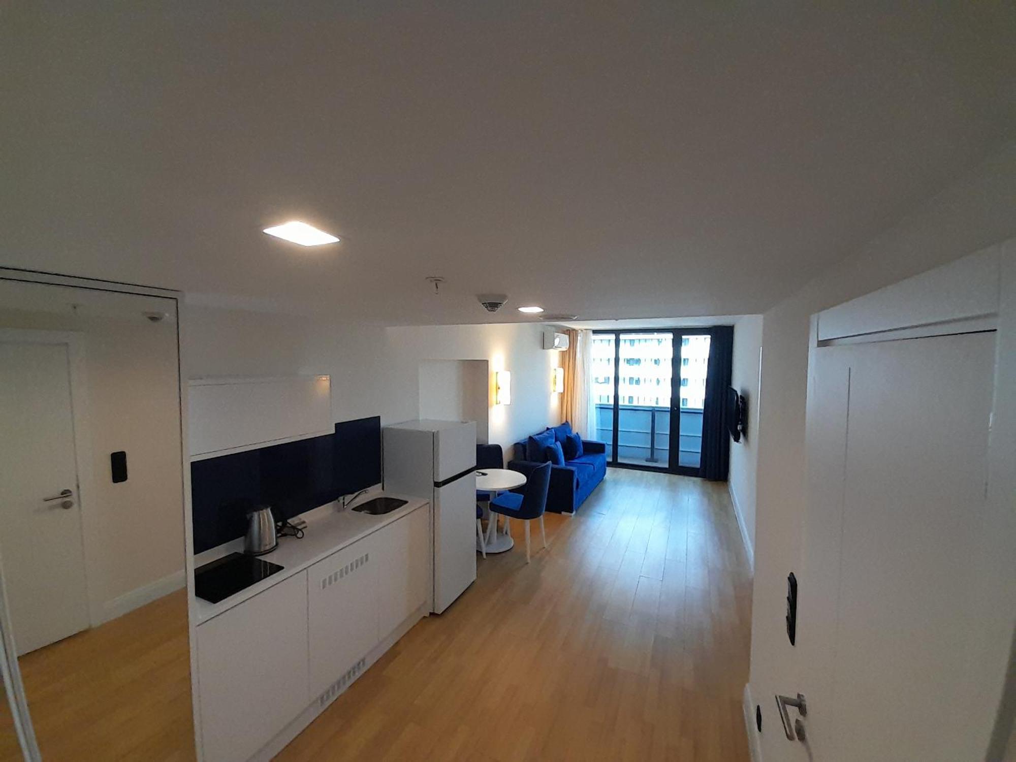 Smart Aparthotel Orbi City Batumi Pokoj fotografie