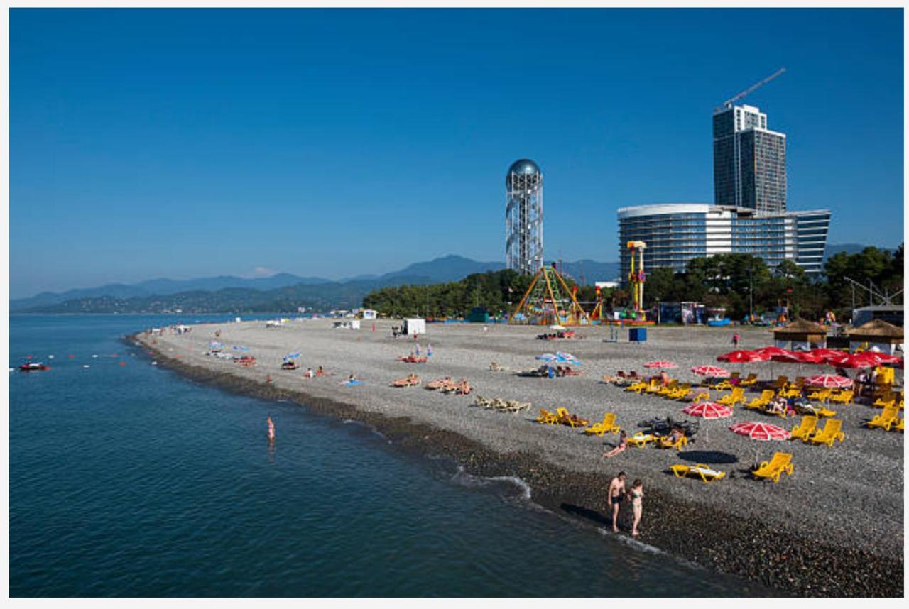 Smart Aparthotel Orbi City Batumi Exteriér fotografie